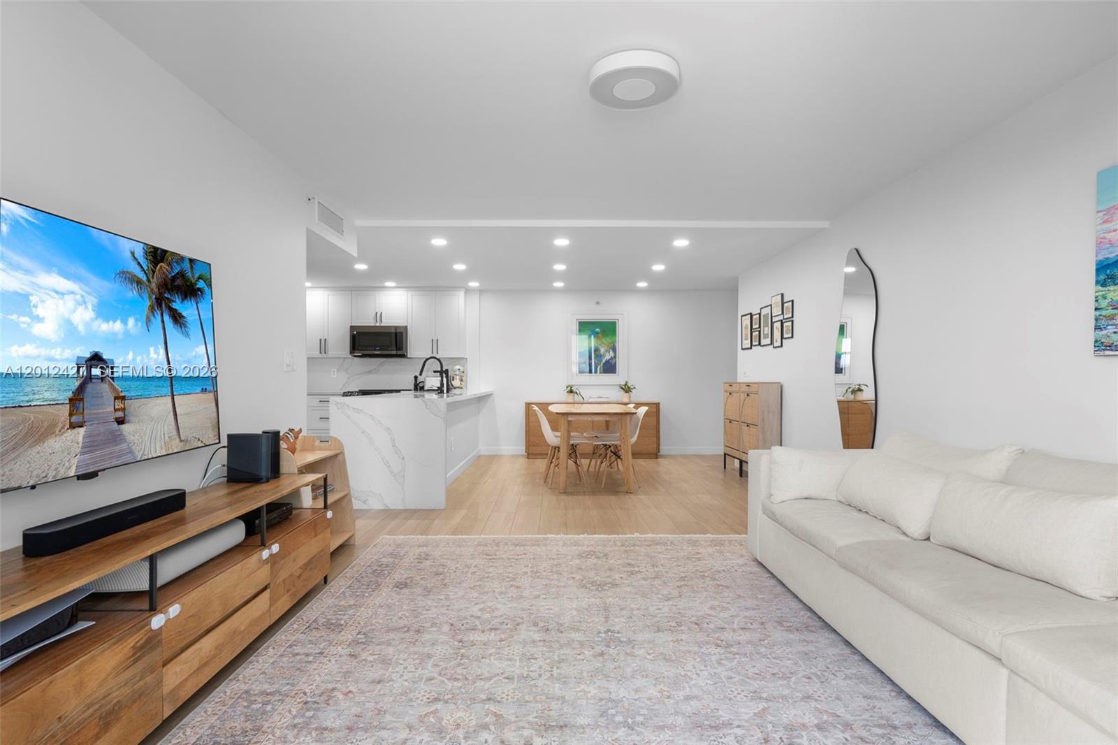 THE GEORGIAN CONDO - Residential