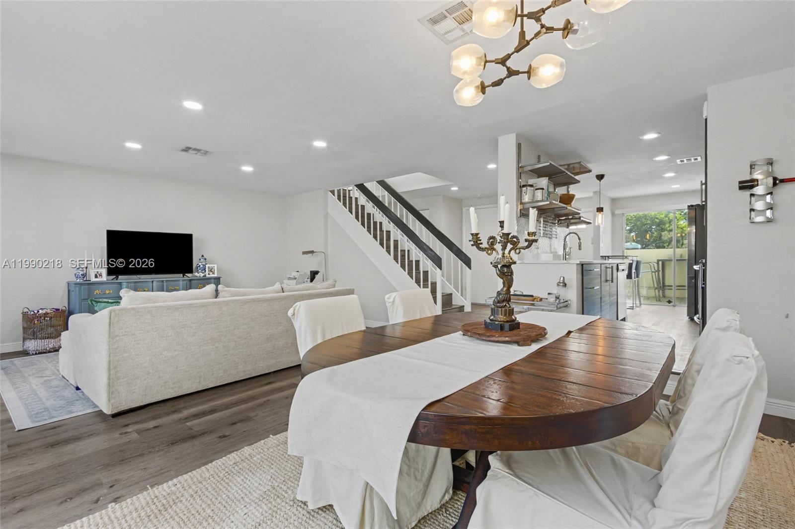 TOWNHOUSES AT JACARANDA C - Residential