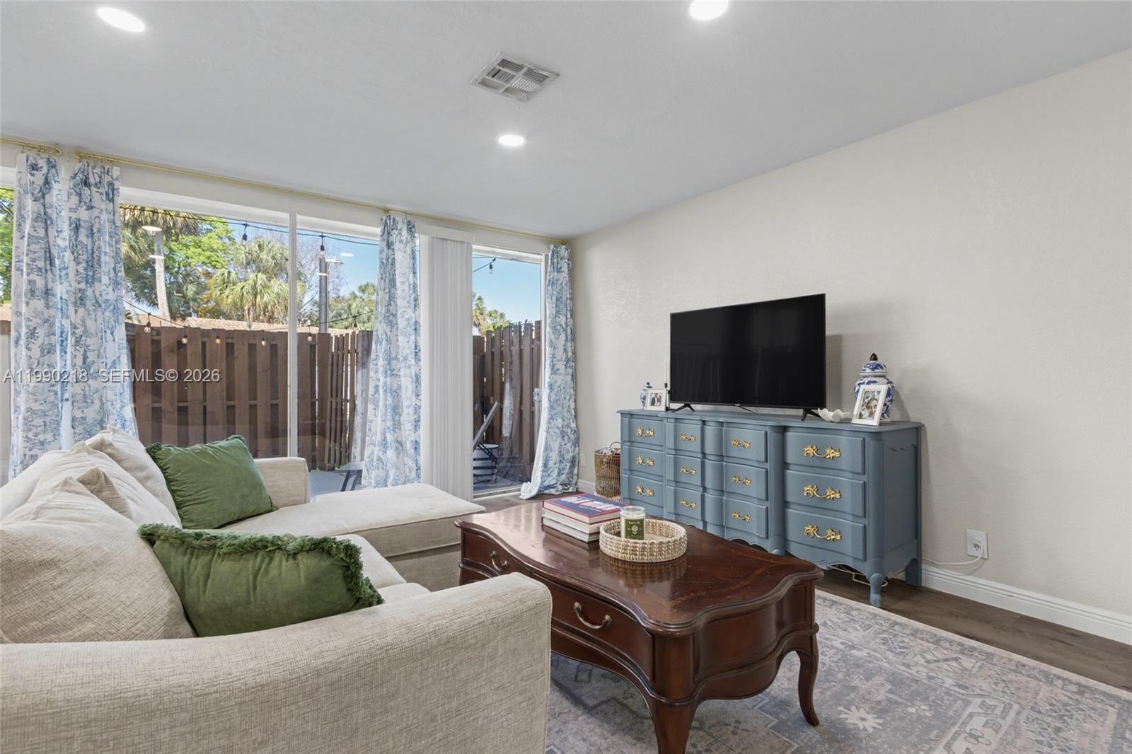 TOWNHOUSES AT JACARANDA C - Residential