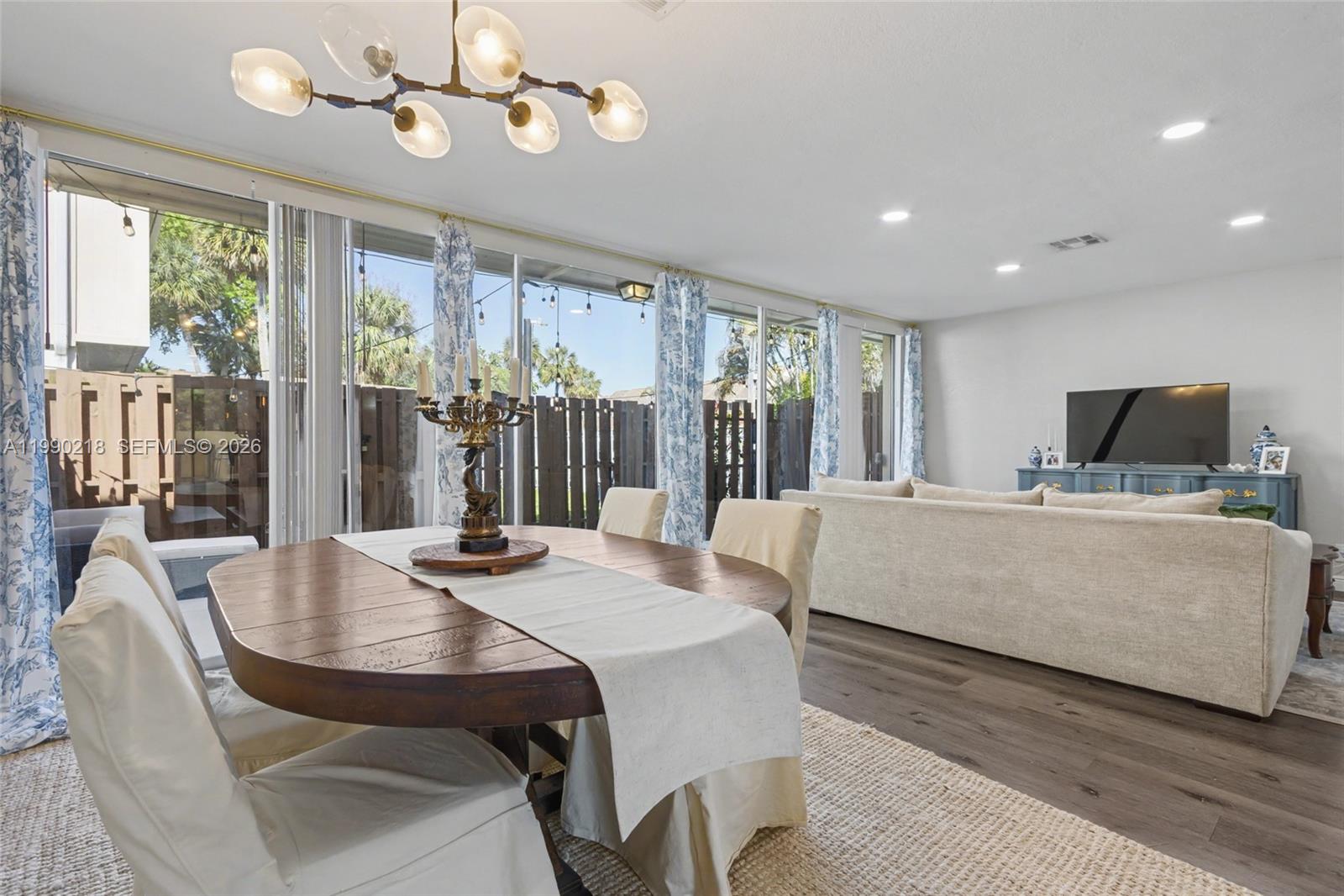 TOWNHOUSES AT JACARANDA C - Residential