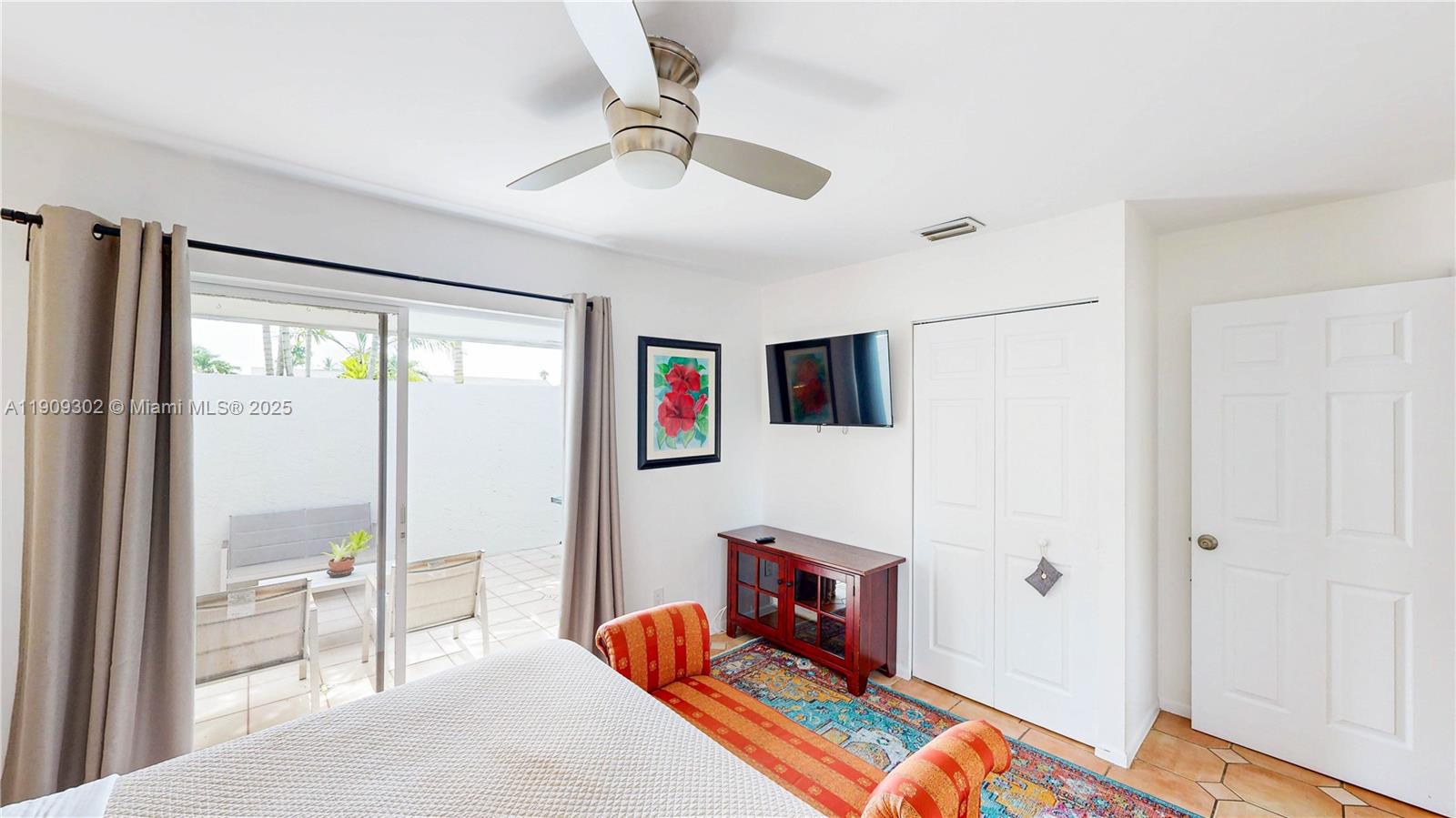 CALUSA CLUB ESTATES 3RD A - Residential