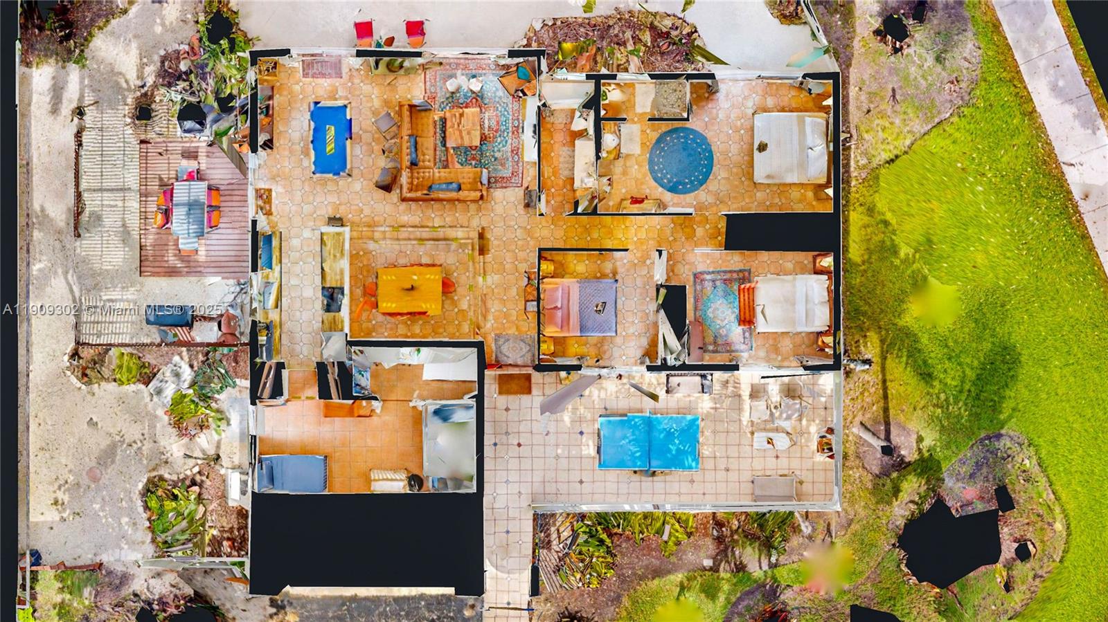 CALUSA CLUB ESTATES 3RD A - Residential