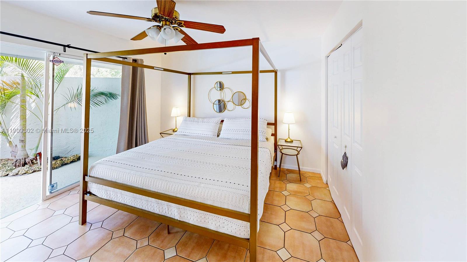 CALUSA CLUB ESTATES 3RD A - Residential