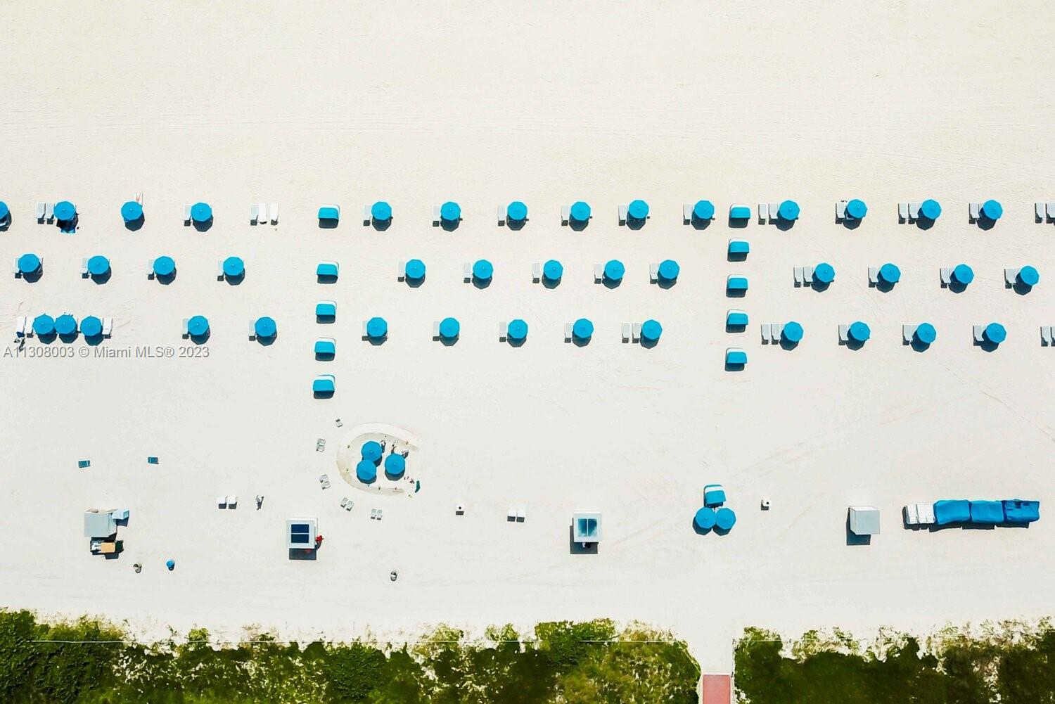 CONTINUUM ON SOUTH BEACH - Residential