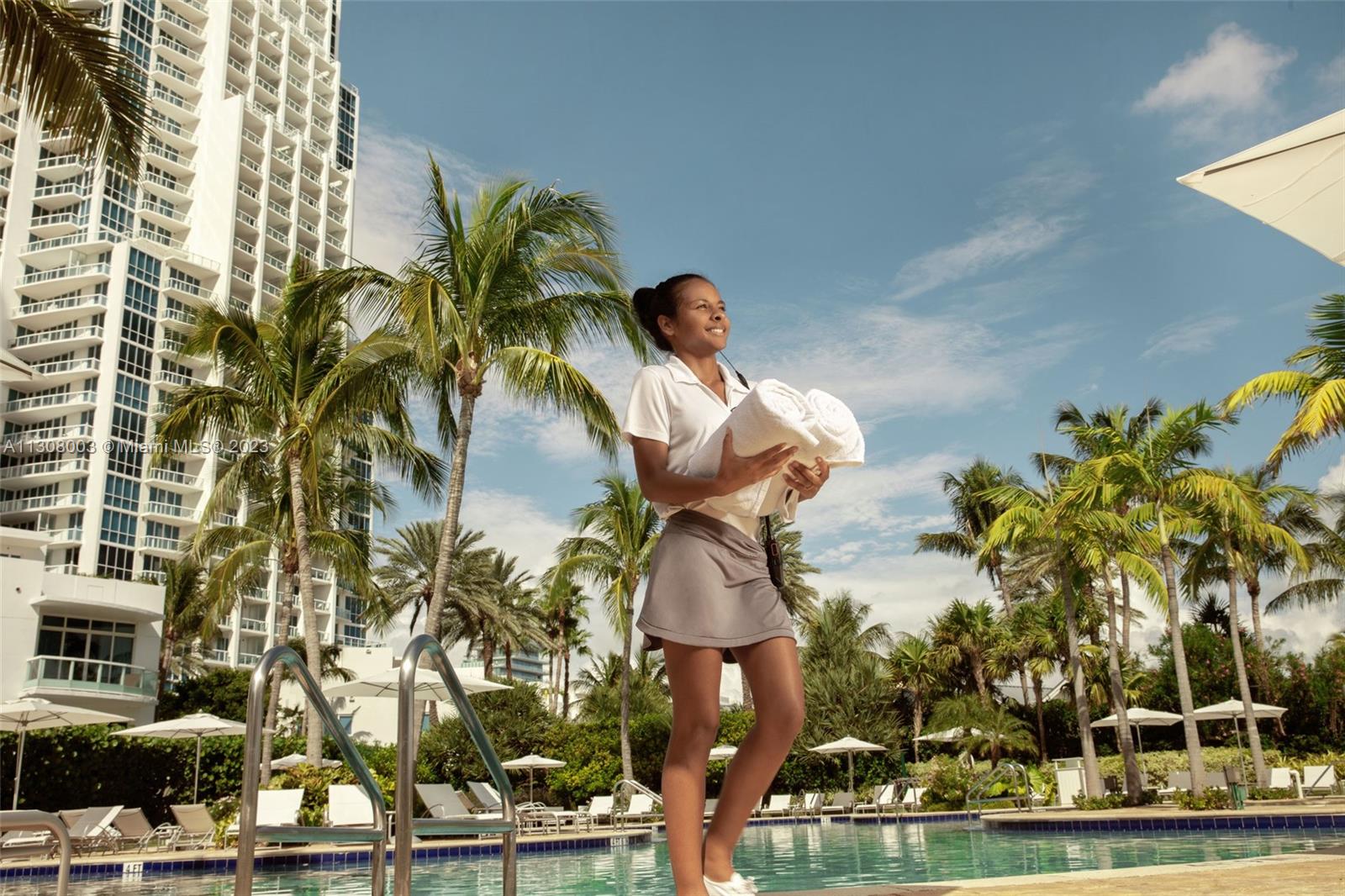 CONTINUUM ON SOUTH BEACH - Residential