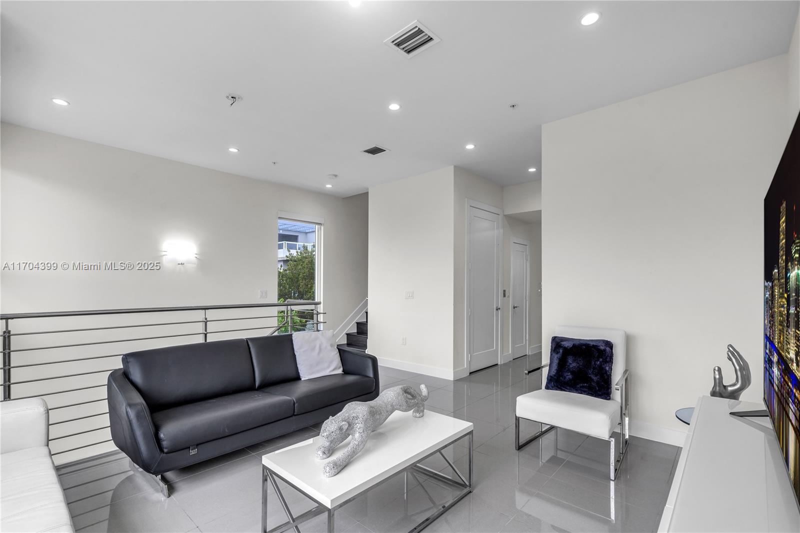 LANDMARK AT DORAL - Residential