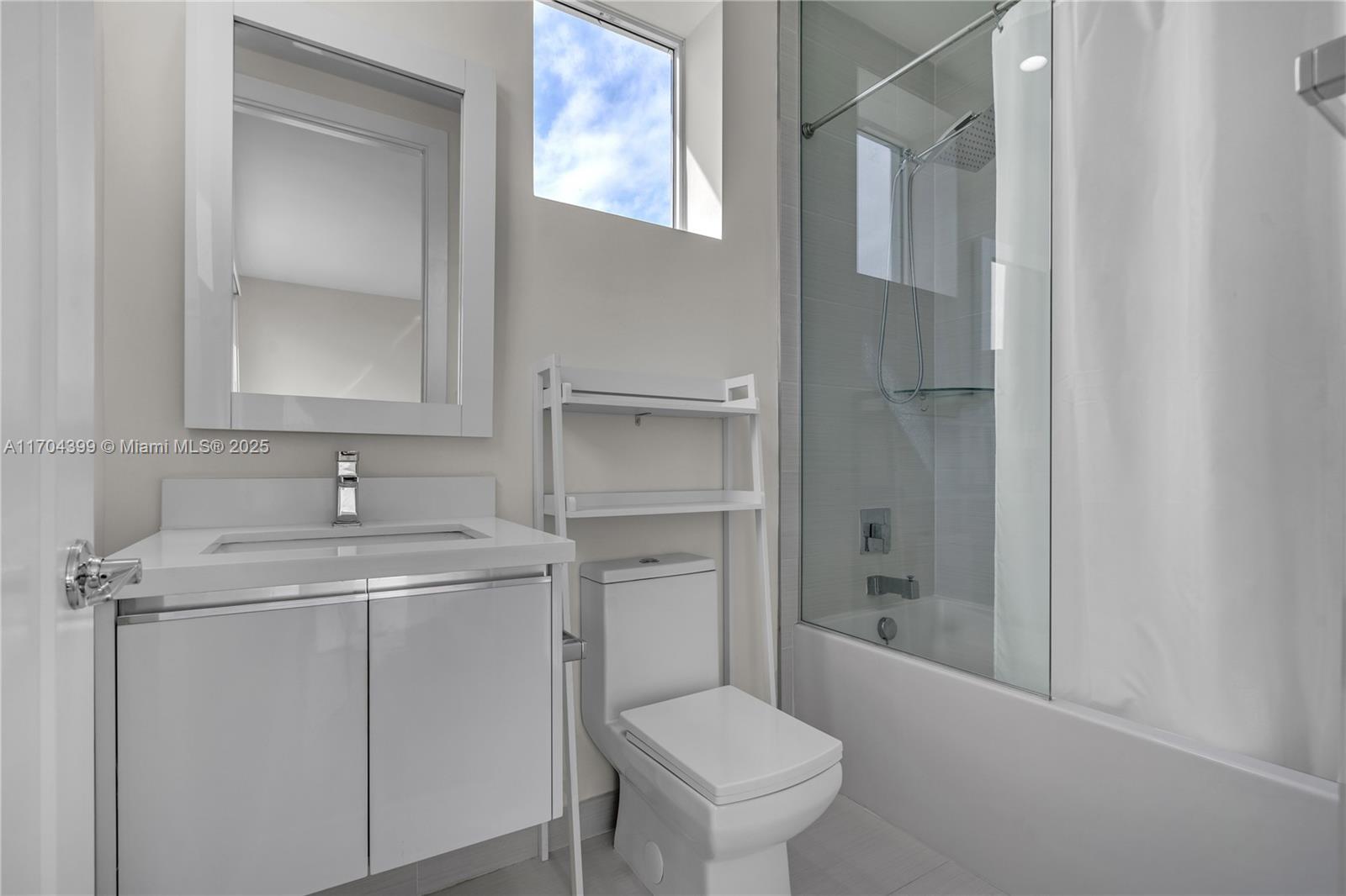 LANDMARK AT DORAL - Residential