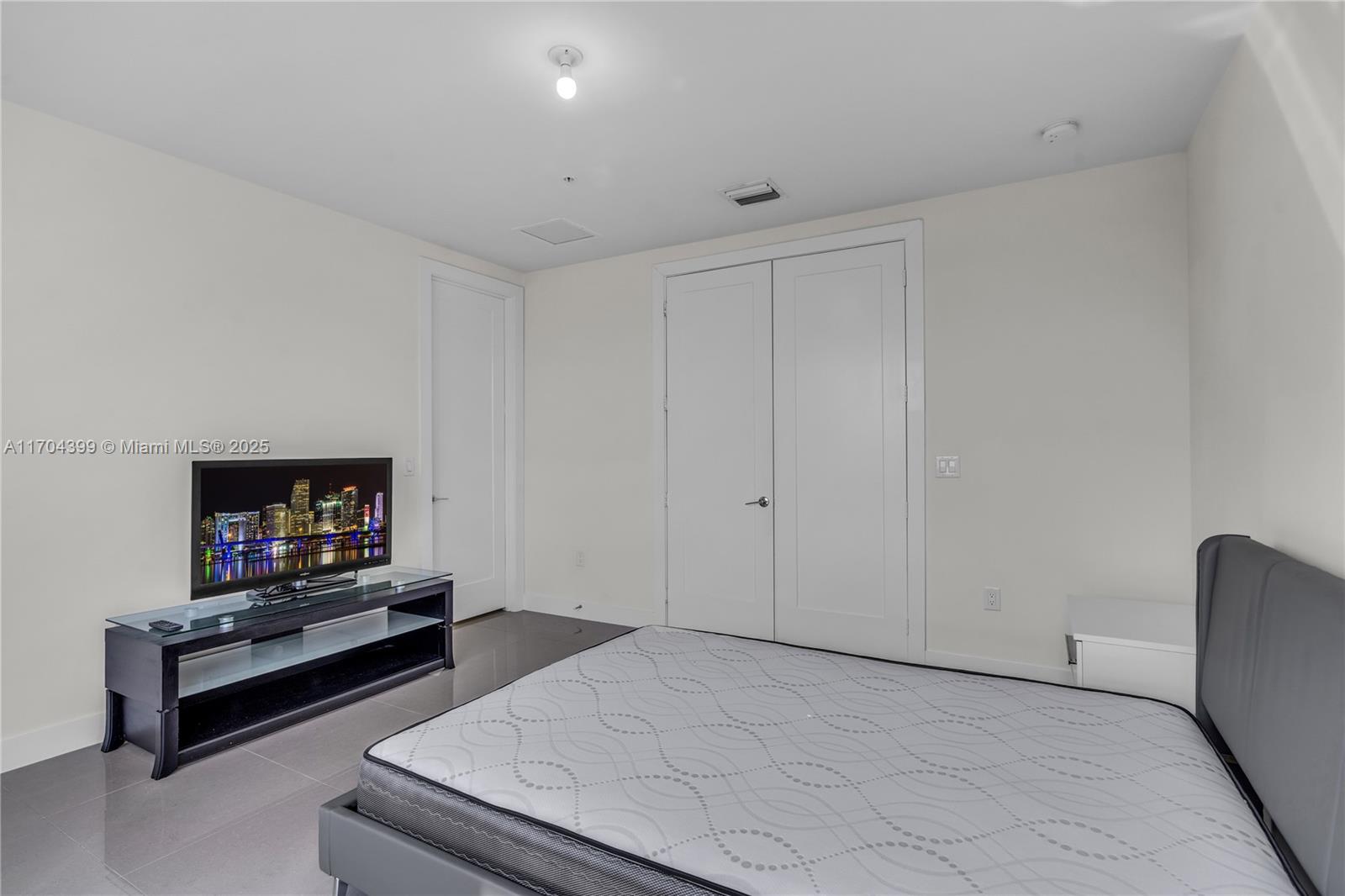 LANDMARK AT DORAL - Residential