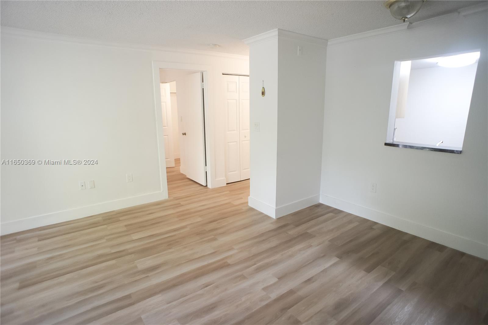SERENITY ON THE RIVER CON - Residential Lease
