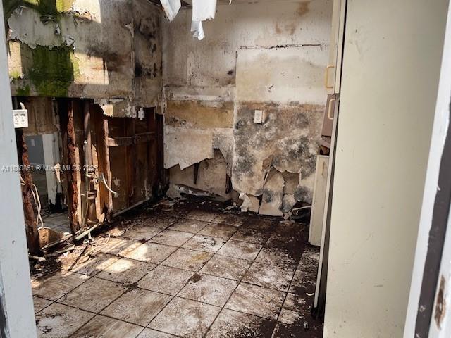 BISCAYNE BCH SUB - Residential Income