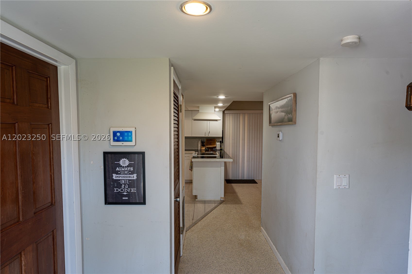 982 SW Airoso Blvd