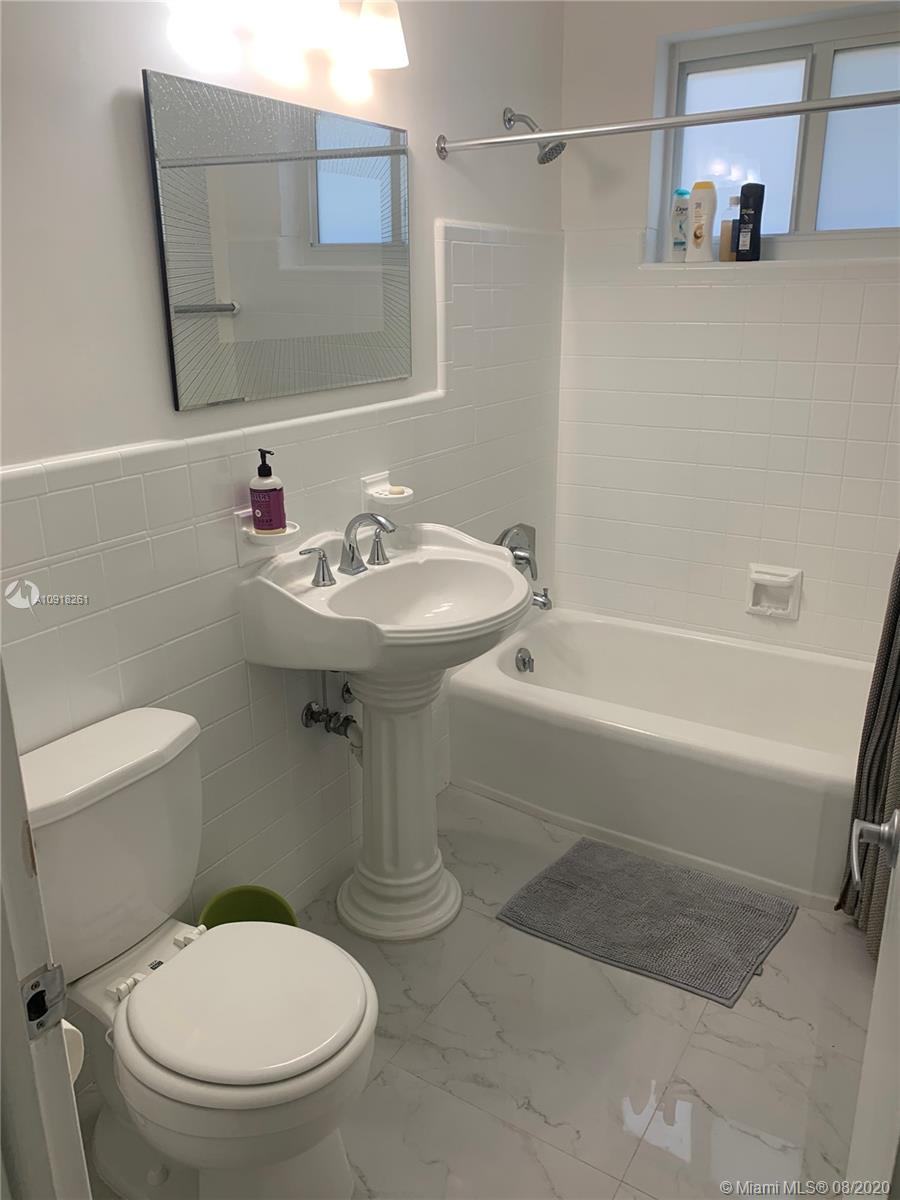 EL PORTAL SEC 5 - Residential Lease