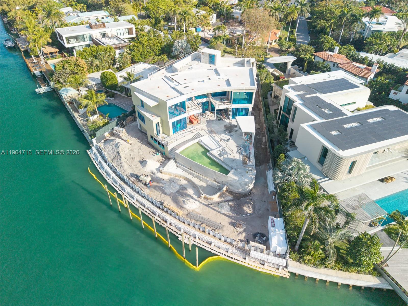 SUNSET ISLANDS-ISLAND NO - Residential