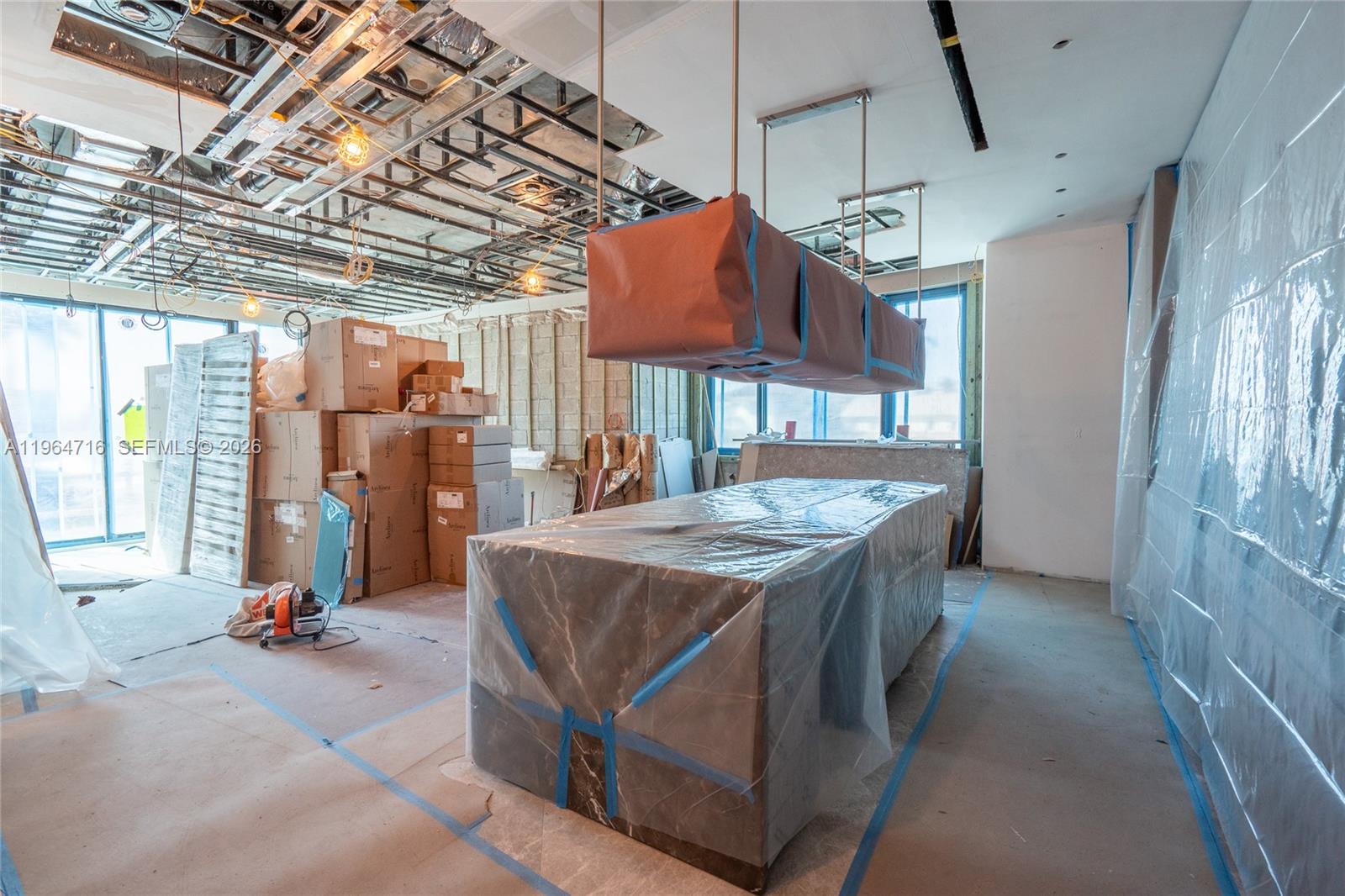 SUNSET ISLANDS-ISLAND NO - Residential