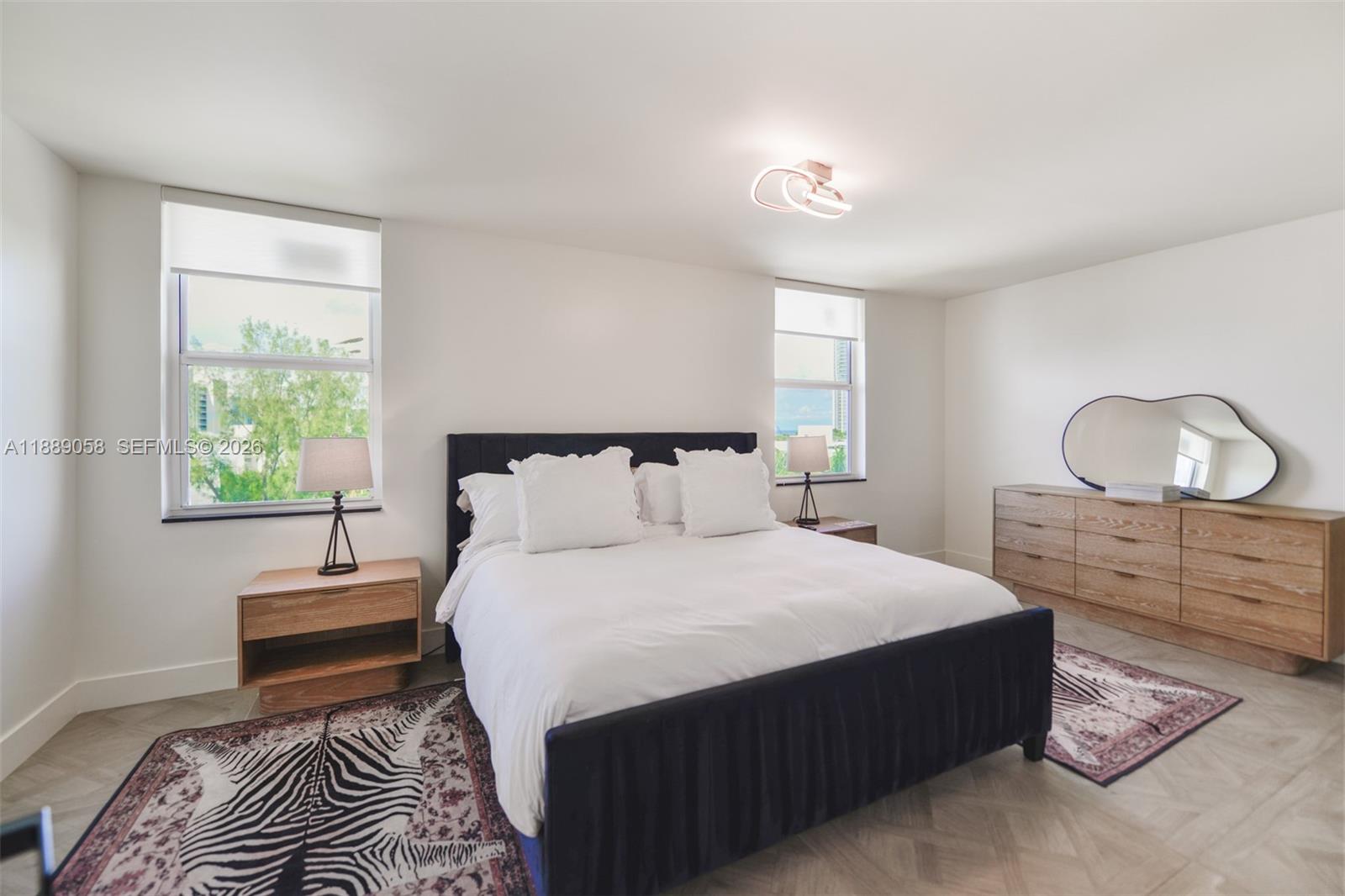 TOWNE ROYALE CONDO - Residential