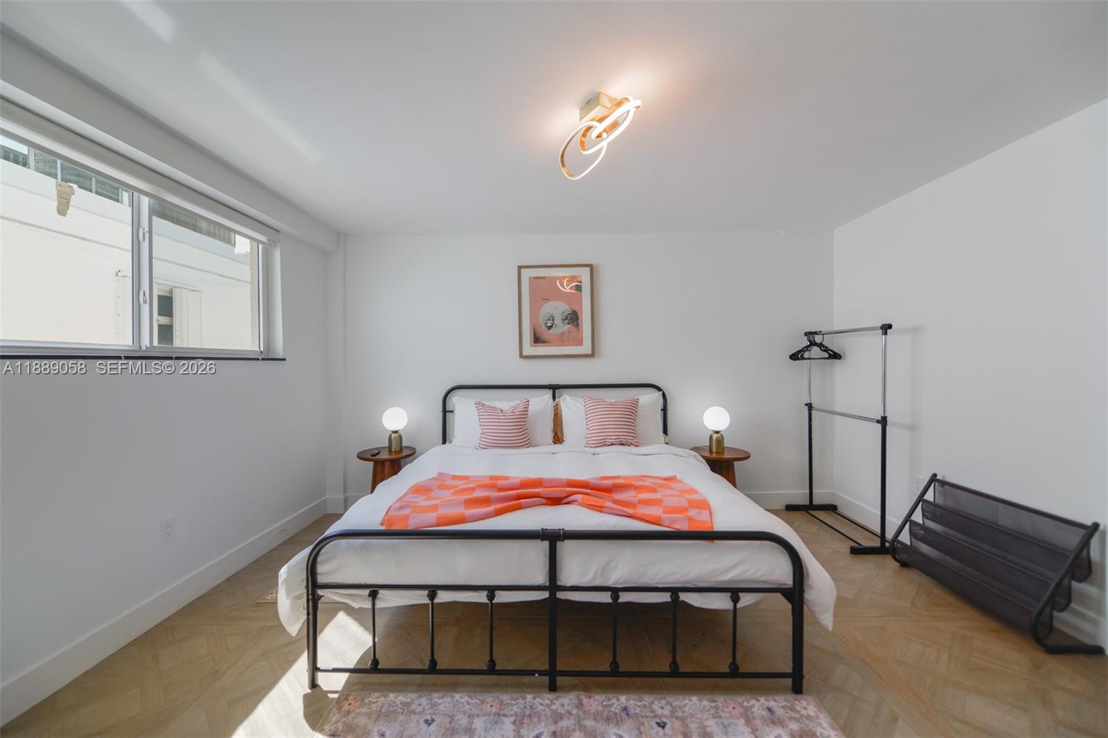 TOWNE ROYALE CONDO - Residential