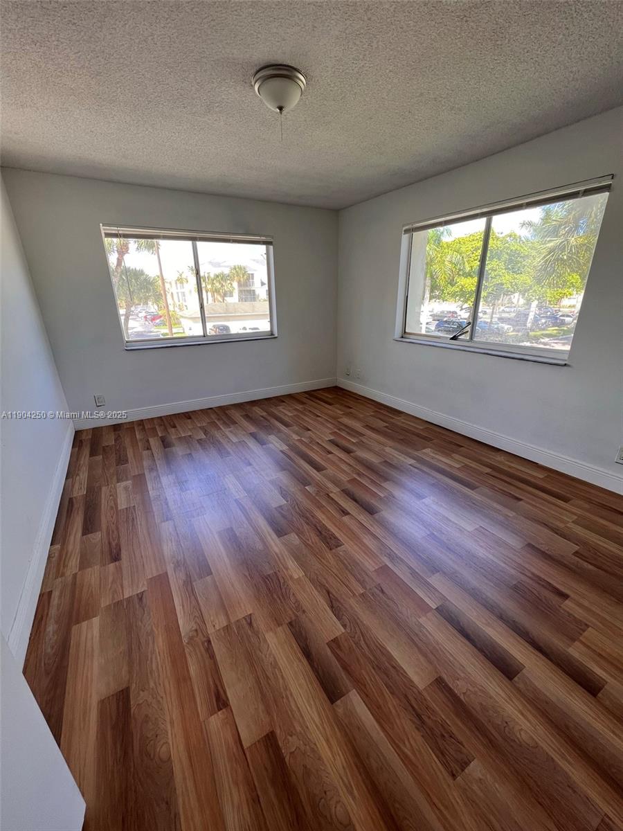 SUN VISTA GARDENS CONDO - Residential Lease