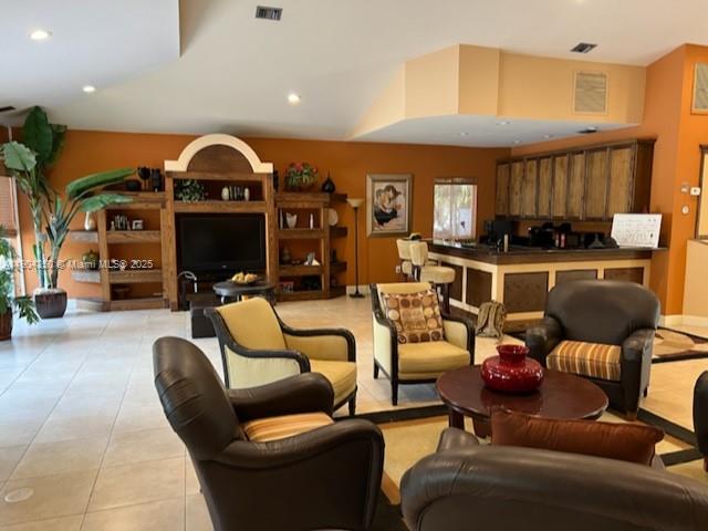 SUN VISTA GARDENS CONDO - Residential Lease