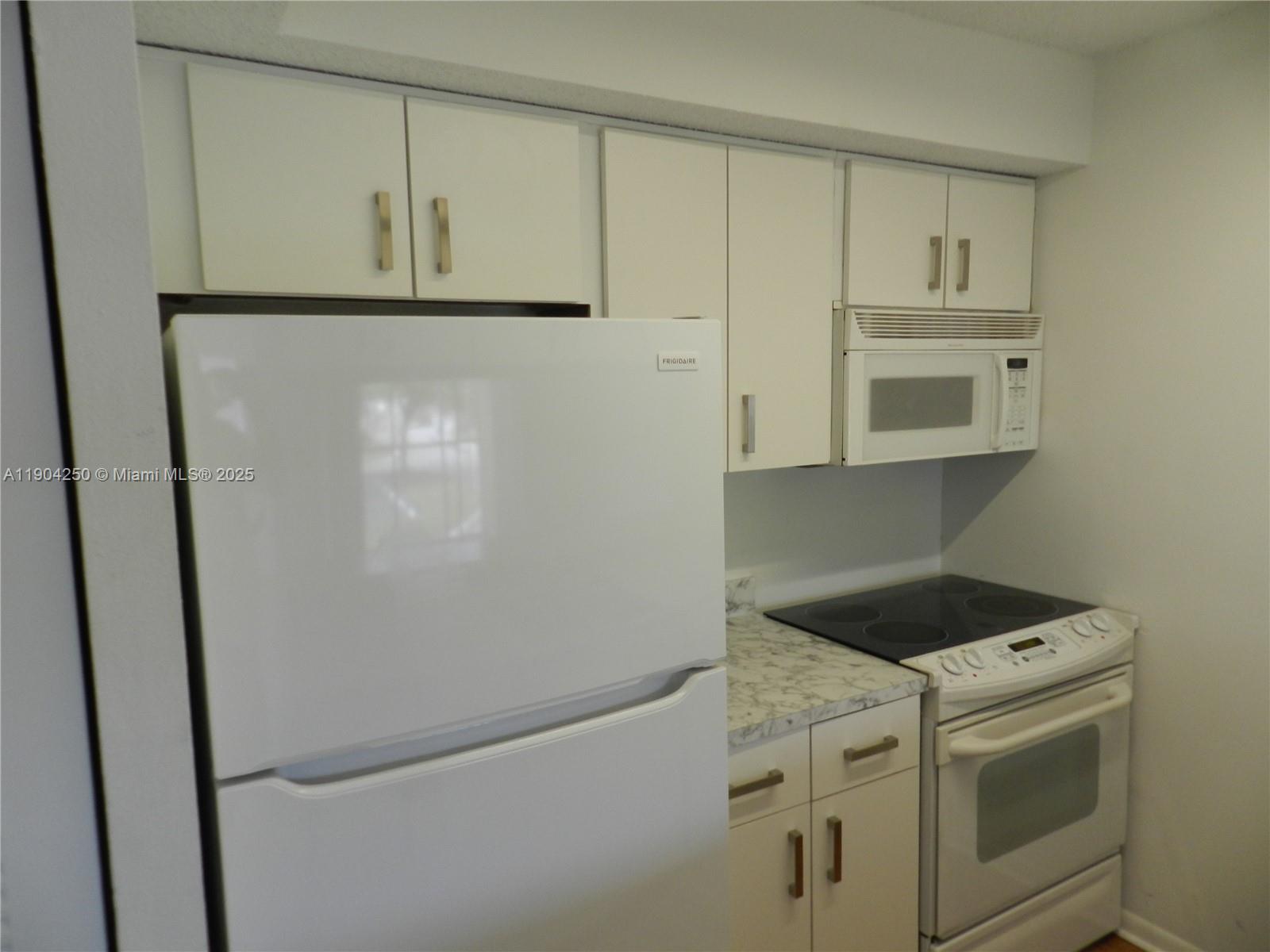 SUN VISTA GARDENS CONDO - Residential Lease