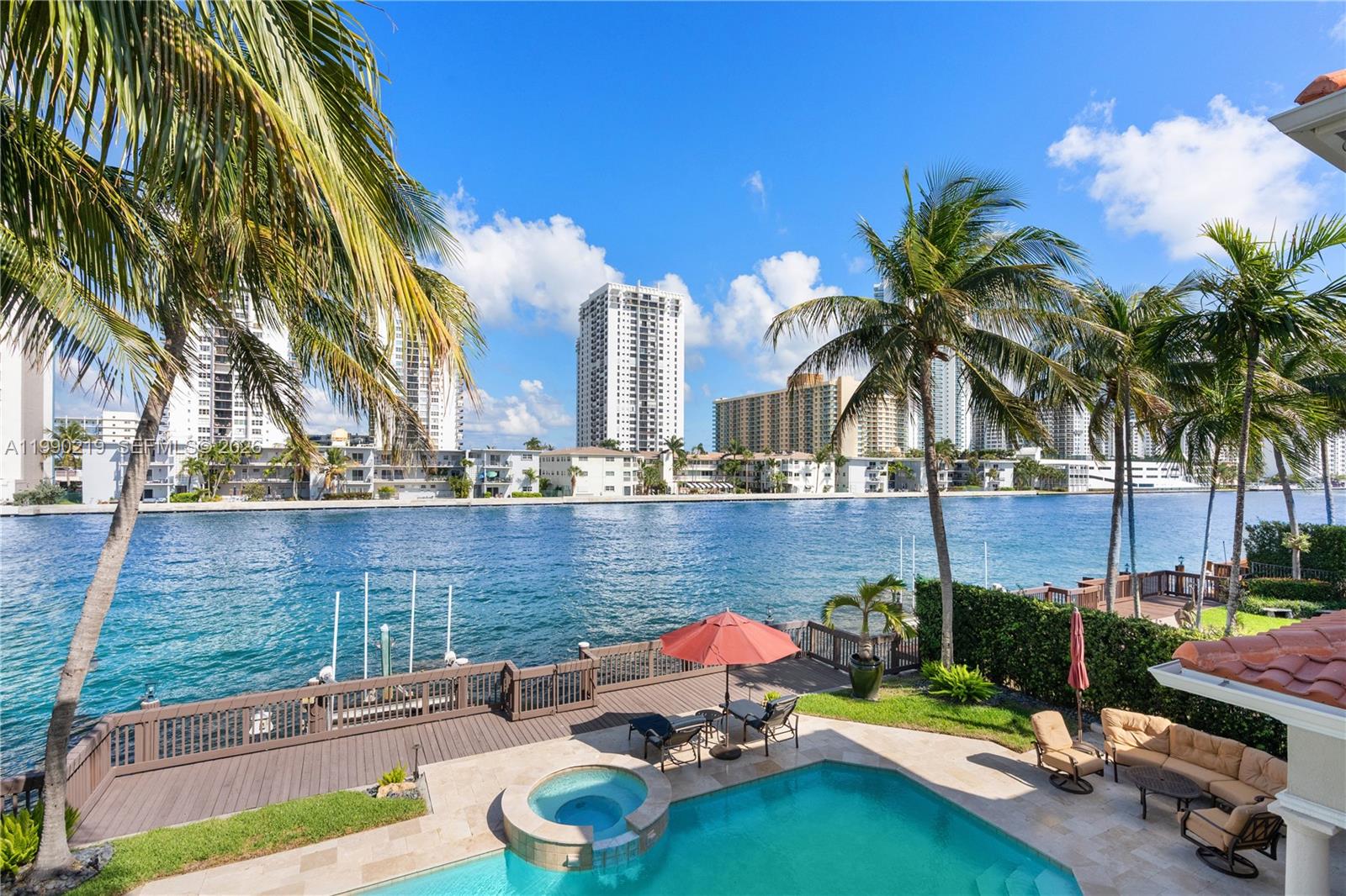 THREE ISLANDS 3RD SECTION - Residential