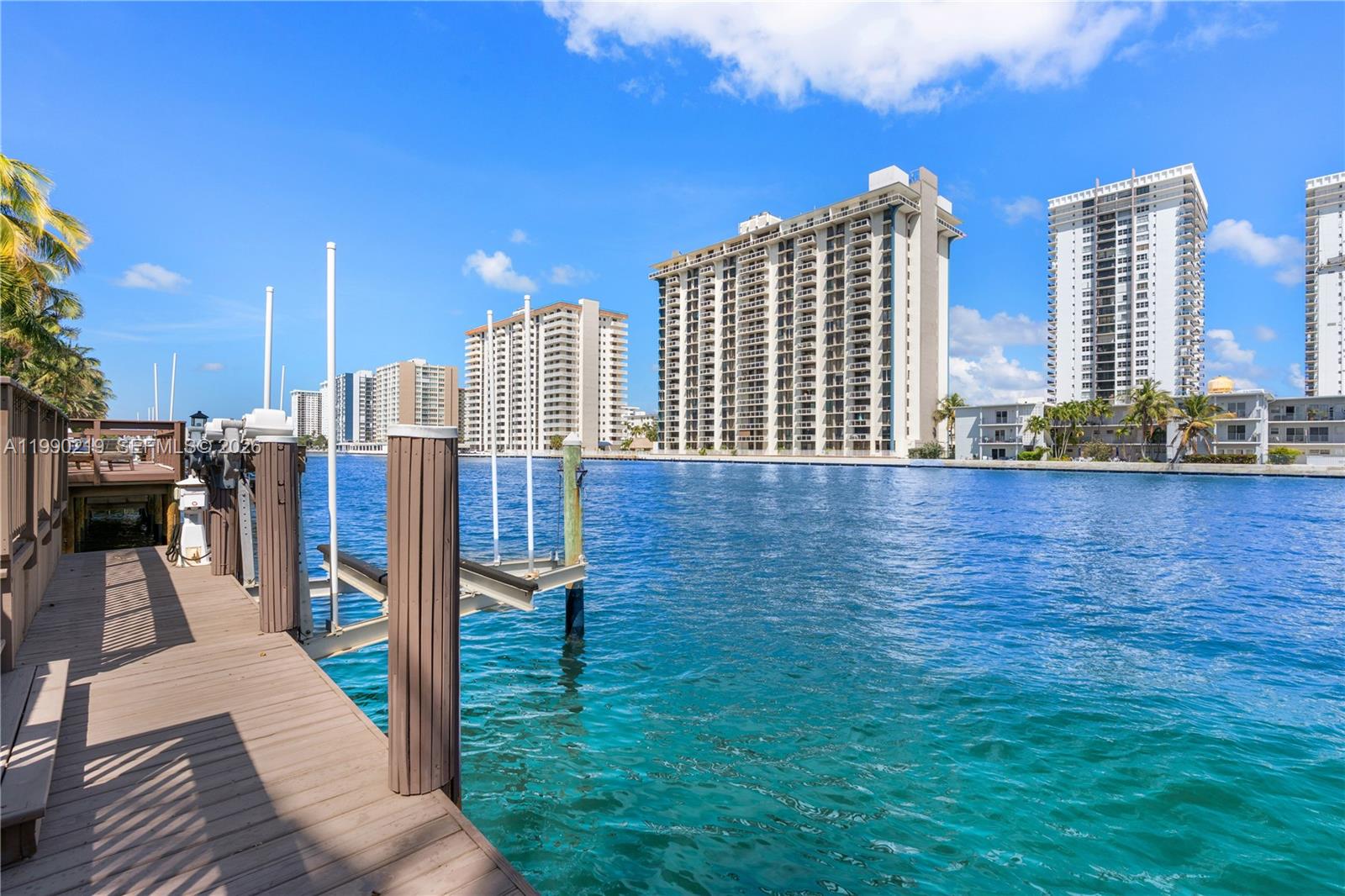 THREE ISLANDS 3RD SECTION - Residential