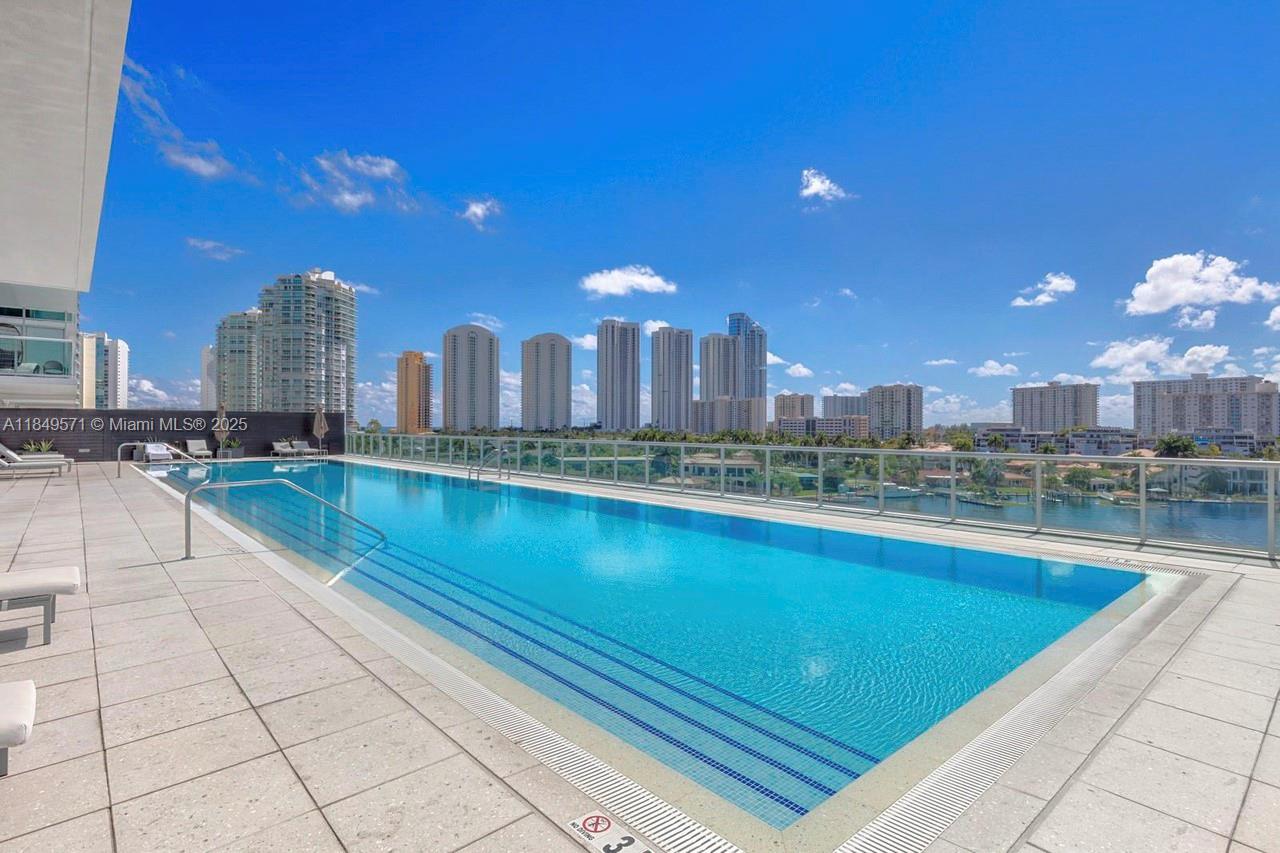 400 SUNNY ISLES CONDO EAS - Residential