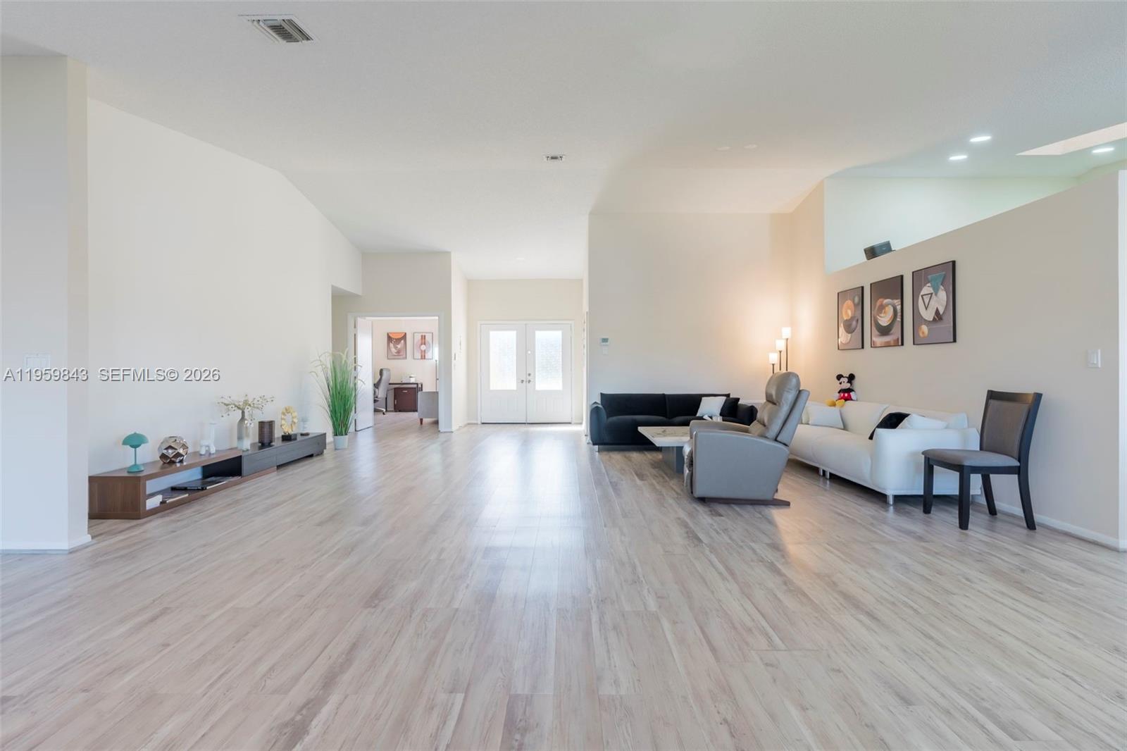 Summer Chase/Cypress Woods - Residential