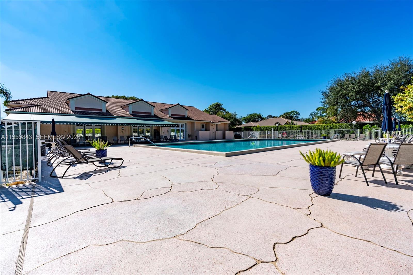 Summer Chase/Cypress Woods - Residential