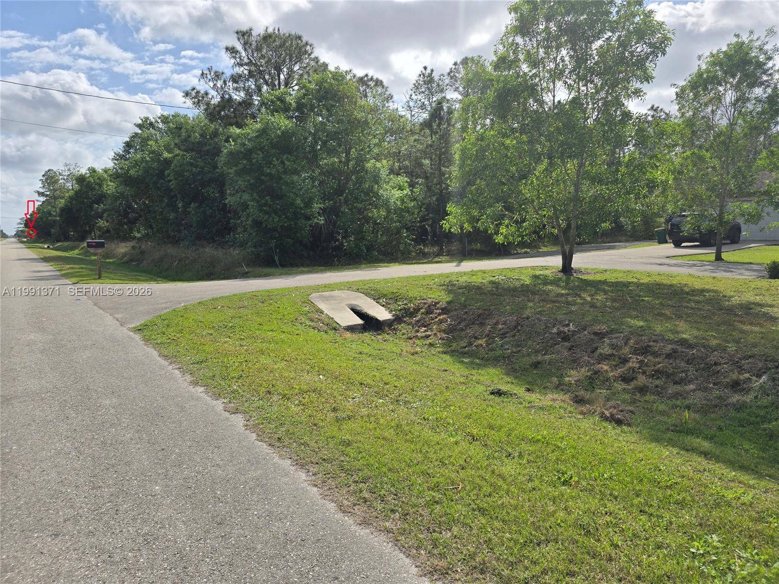 GOLDEN GATE ESTATES - Land