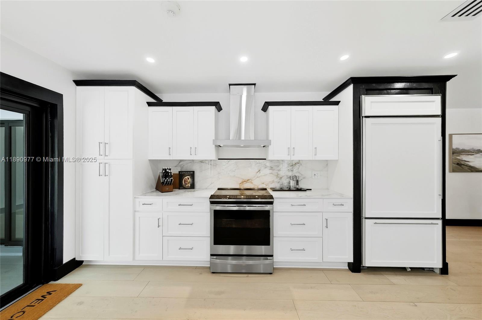 KENDALL POINT - Residential