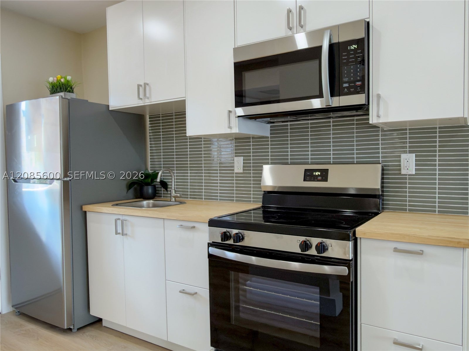 2949 Point East Dr B304