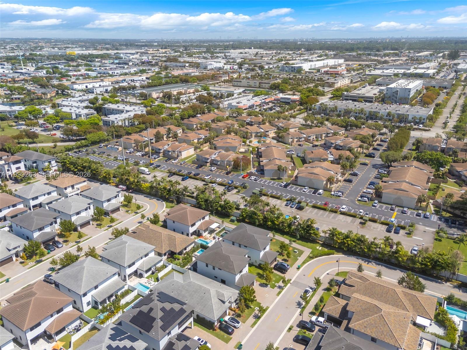 CANARIAS EAST - Residential