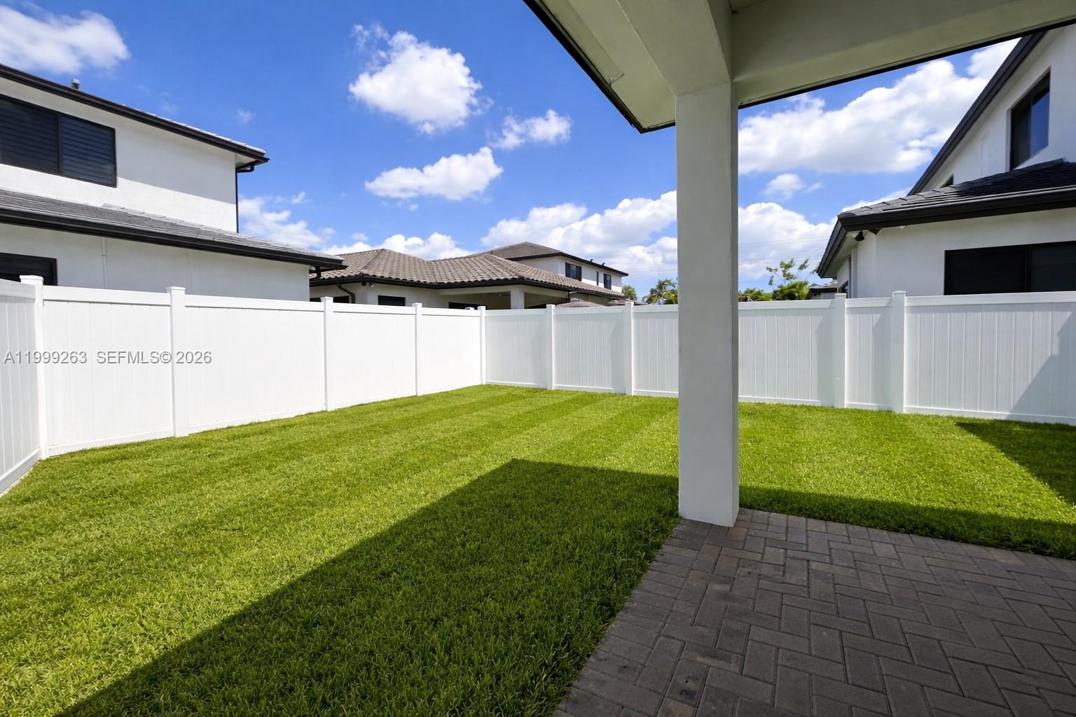 CANARIAS EAST - Residential