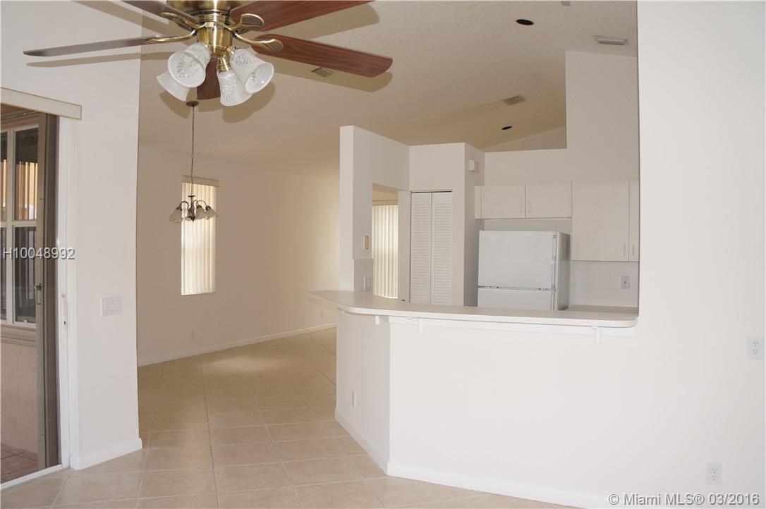 SAVANNAH FALLS - Residential