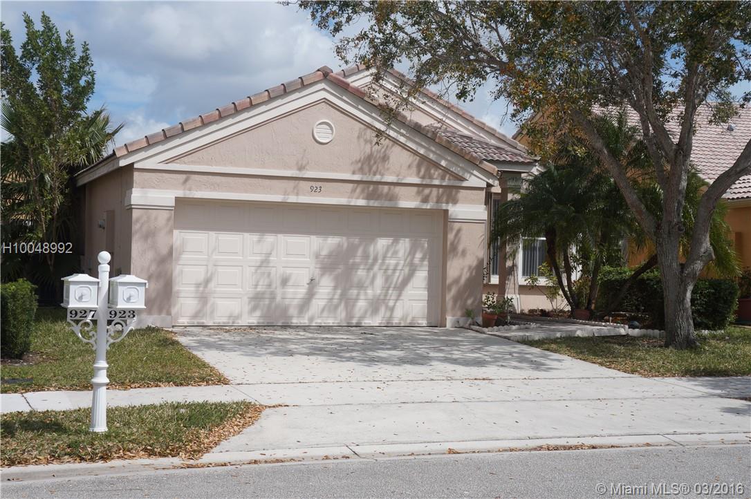 SAVANNAH FALLS - Residential