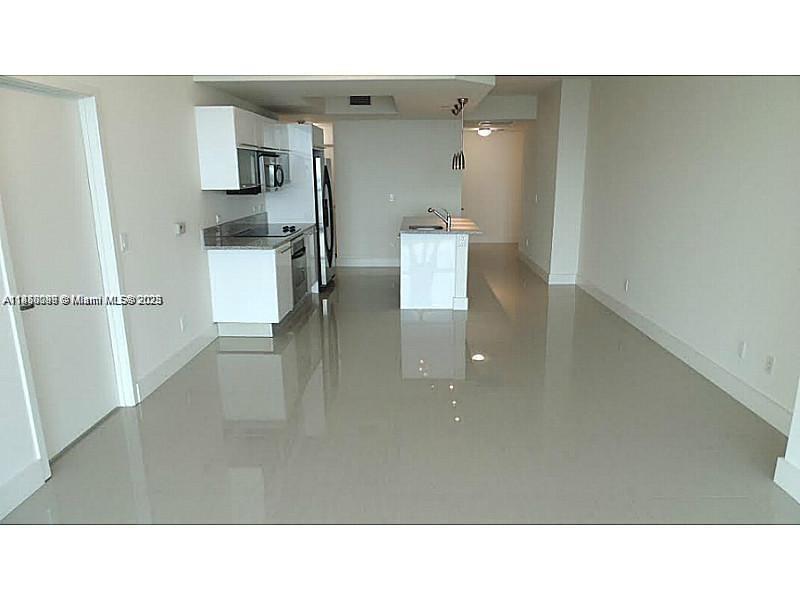 888 Biscayne Blvd 3205