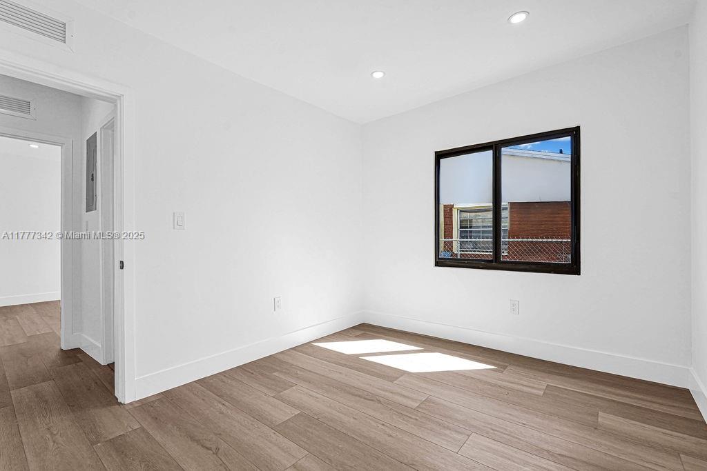 WEST END PARK AMD PL - Residential Income