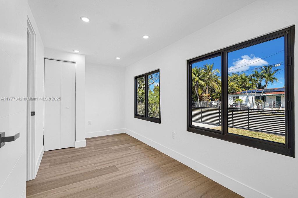 WEST END PARK AMD PL - Residential Income