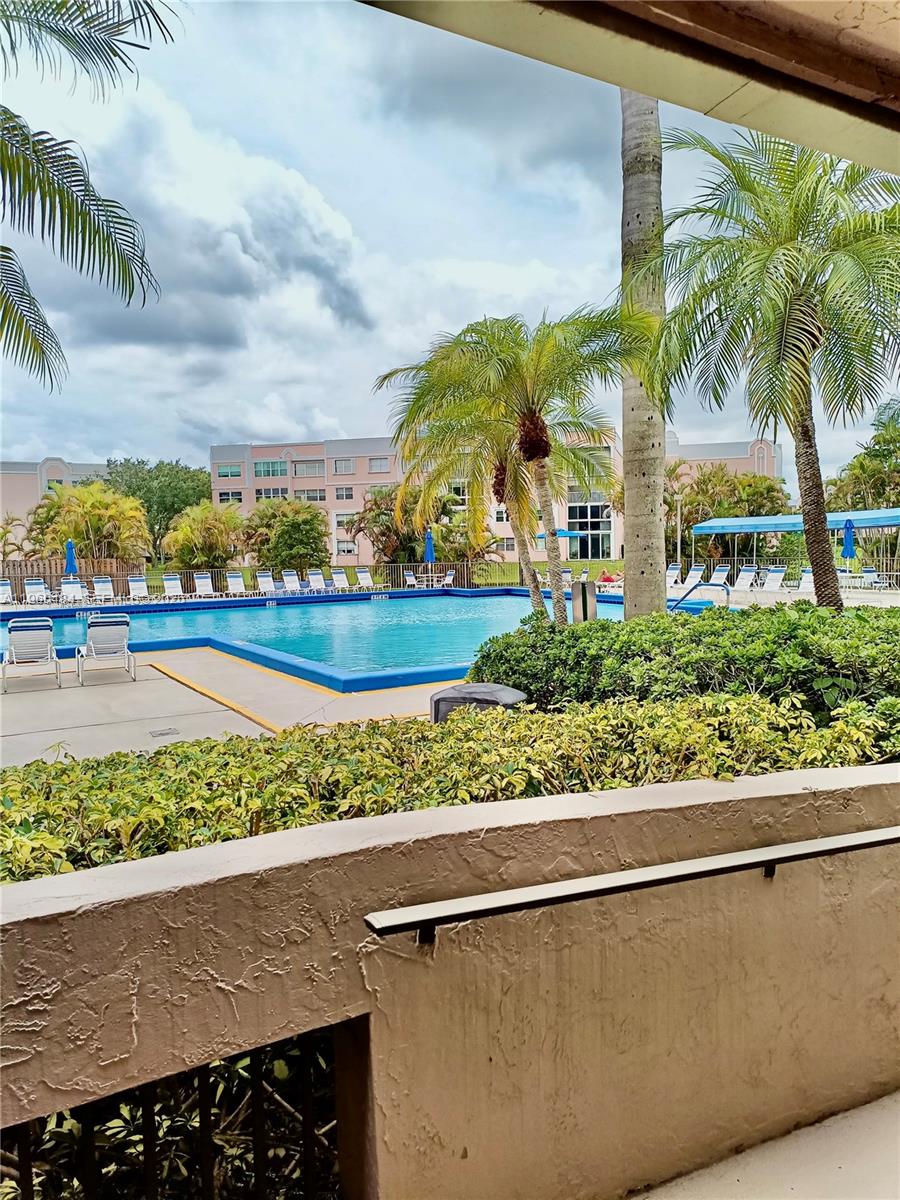 SUNRISE LAKES 217 CONDO - Residential