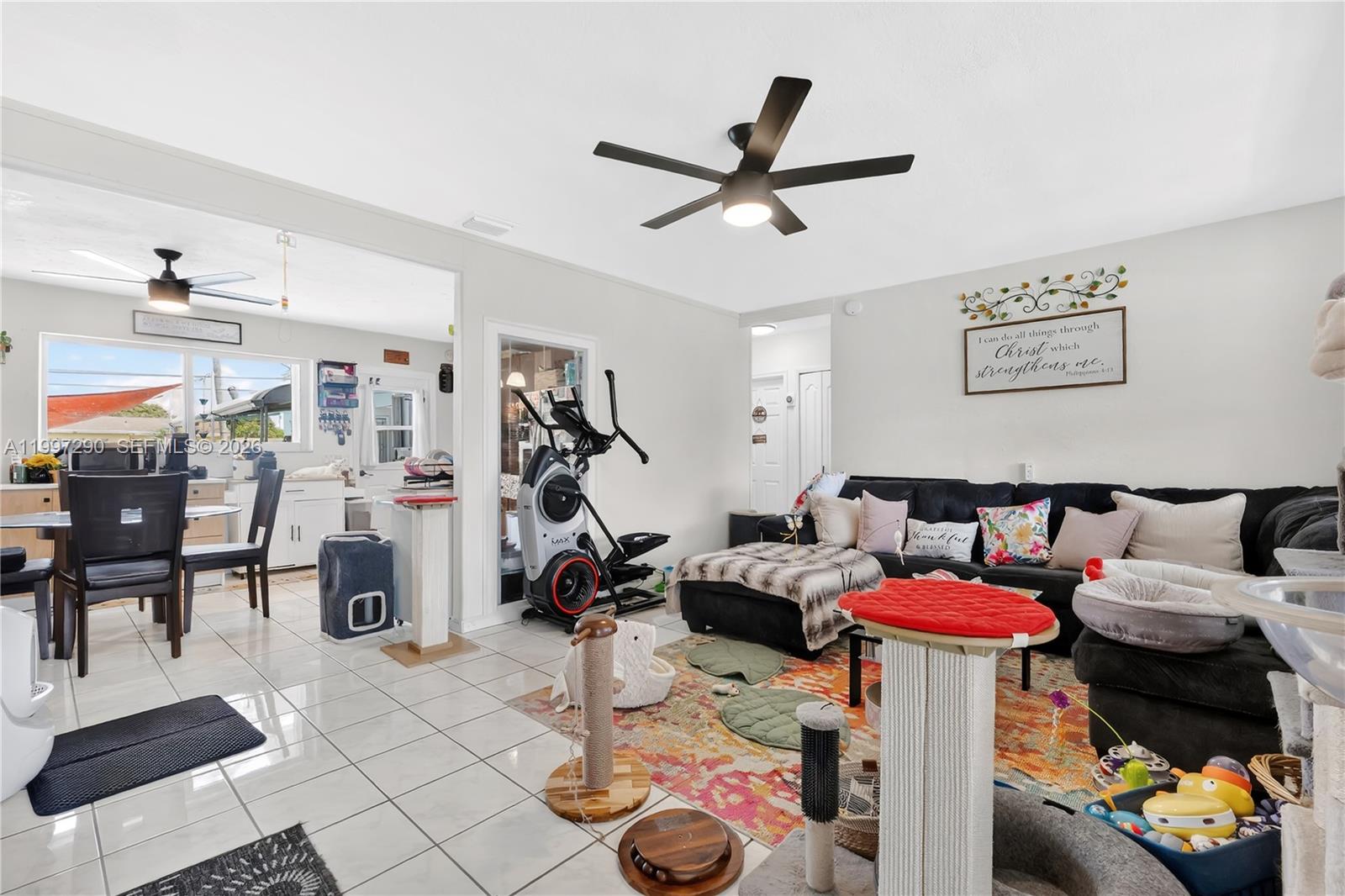 BREEZY HEIGHTS 1ST ADDN - Residential