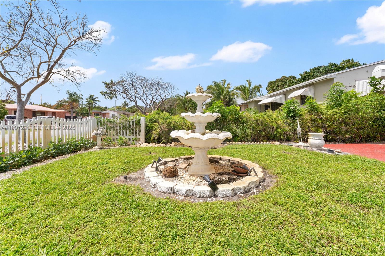 BREEZY HEIGHTS 1ST ADDN - Residential