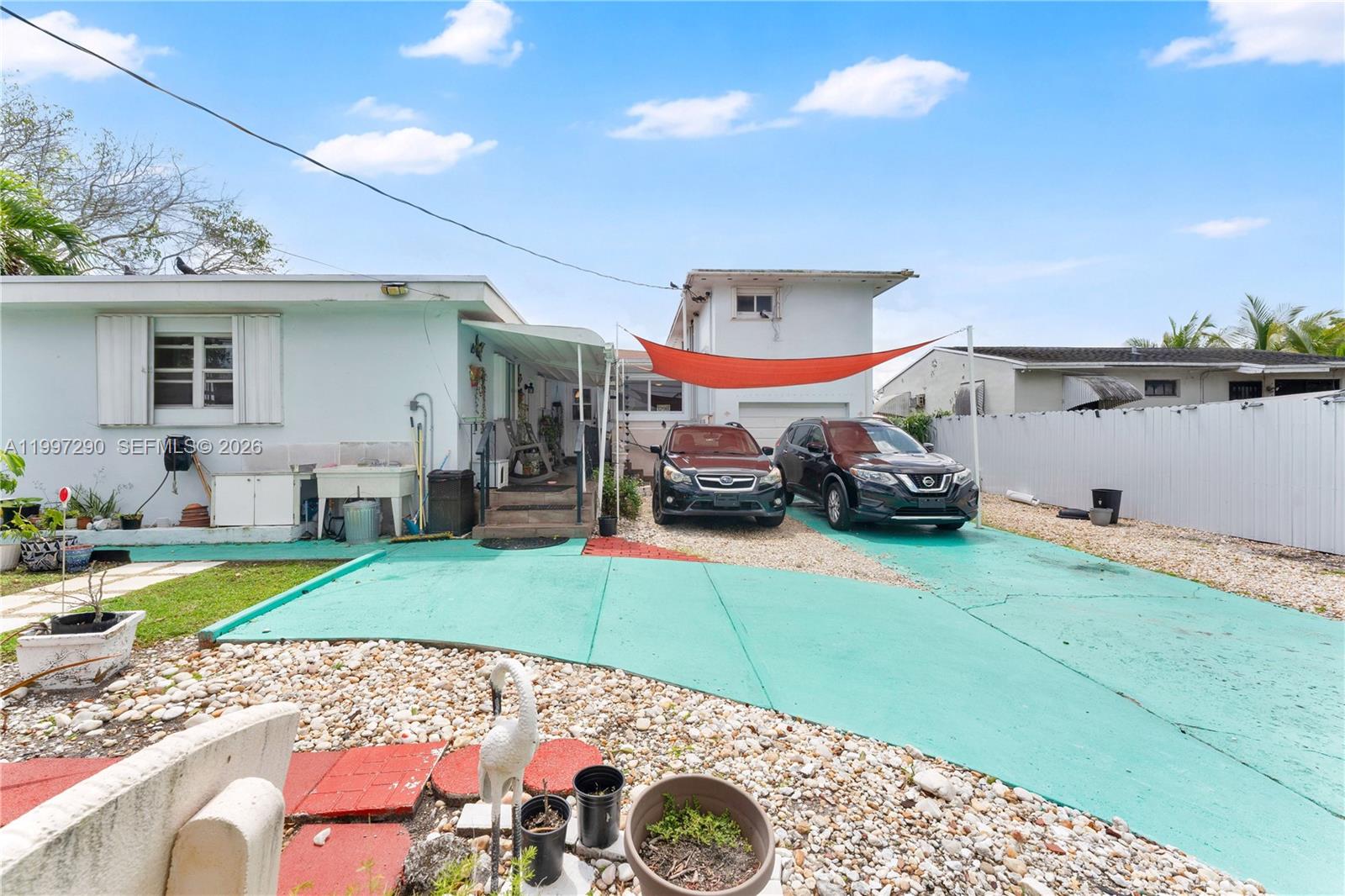 BREEZY HEIGHTS 1ST ADDN - Residential