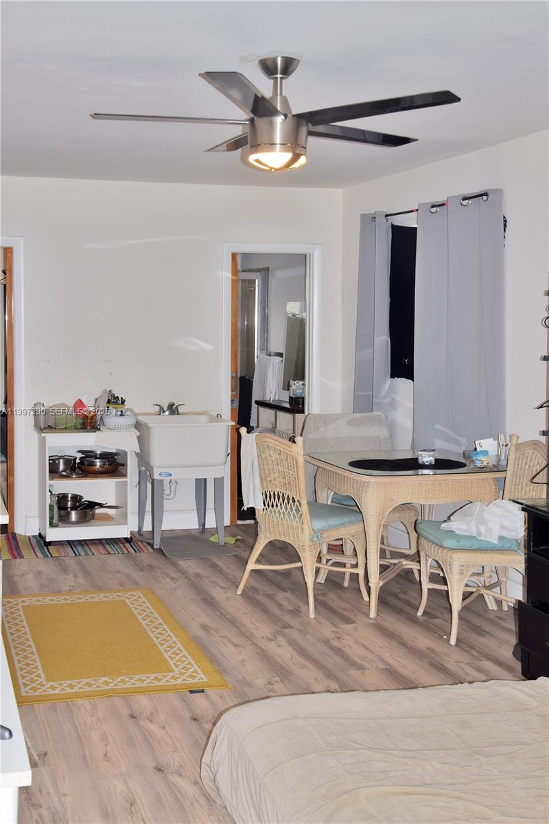 BREEZY HEIGHTS 1ST ADDN - Residential