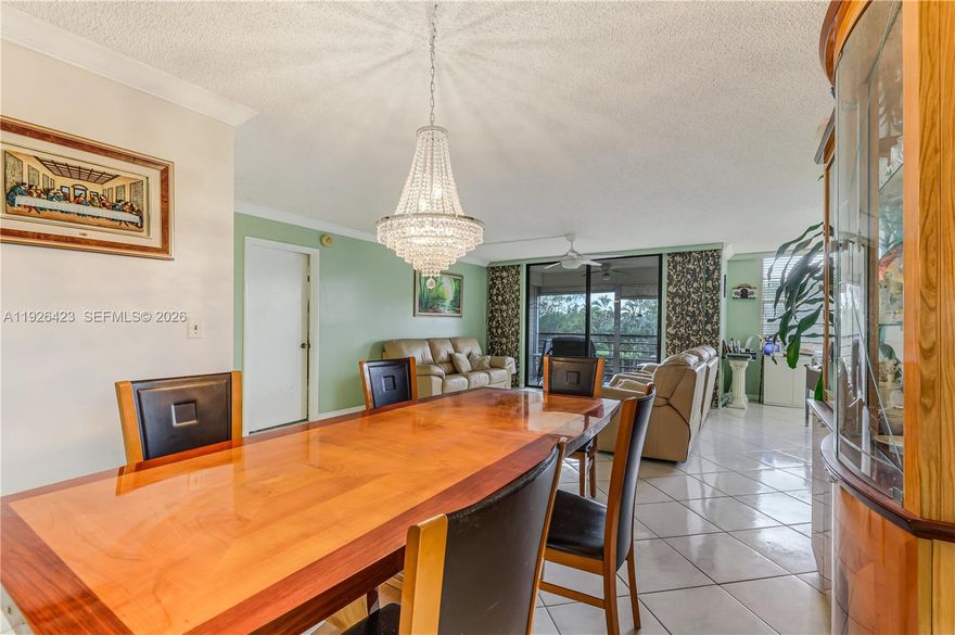 Welcome to Park Place Condos, where you can enjoy expansive open views and nearby golf courses, including Golf Park and Pembroke Lakes Golf. WASHER & DRYER IN THE COMMUNITY + SELLERS' ARE MOTIVATED TO SELL. You’re just minutes away from The Home Depot, Walmart Supercenter, the Hard Rock Hotel & Casino, Pembroke Lakes Mall, and Fort Lauderdale–Hollywood International Airport. Agents, kindly show the property!!