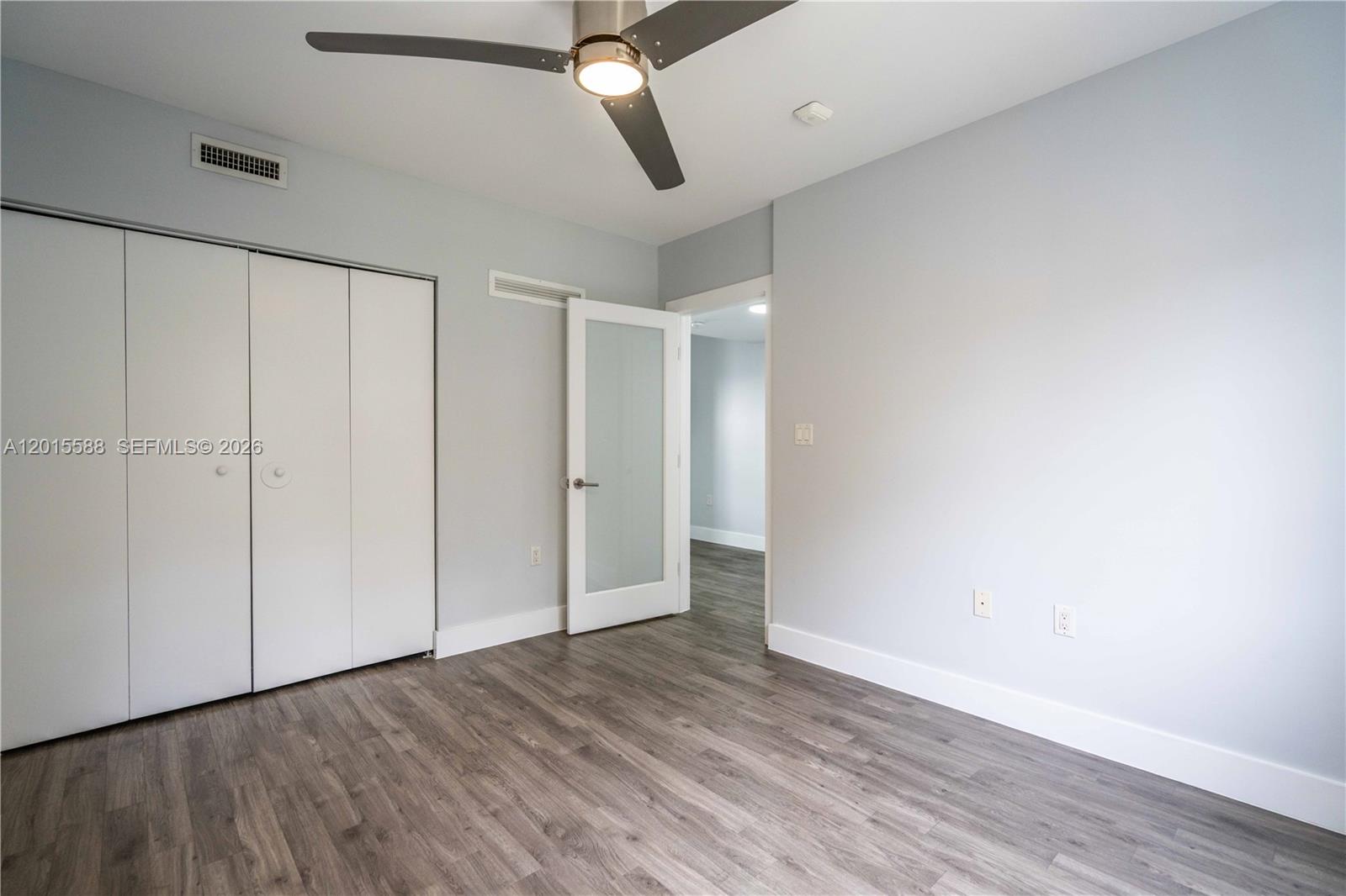 BEACH BAY SUB - Residential Lease