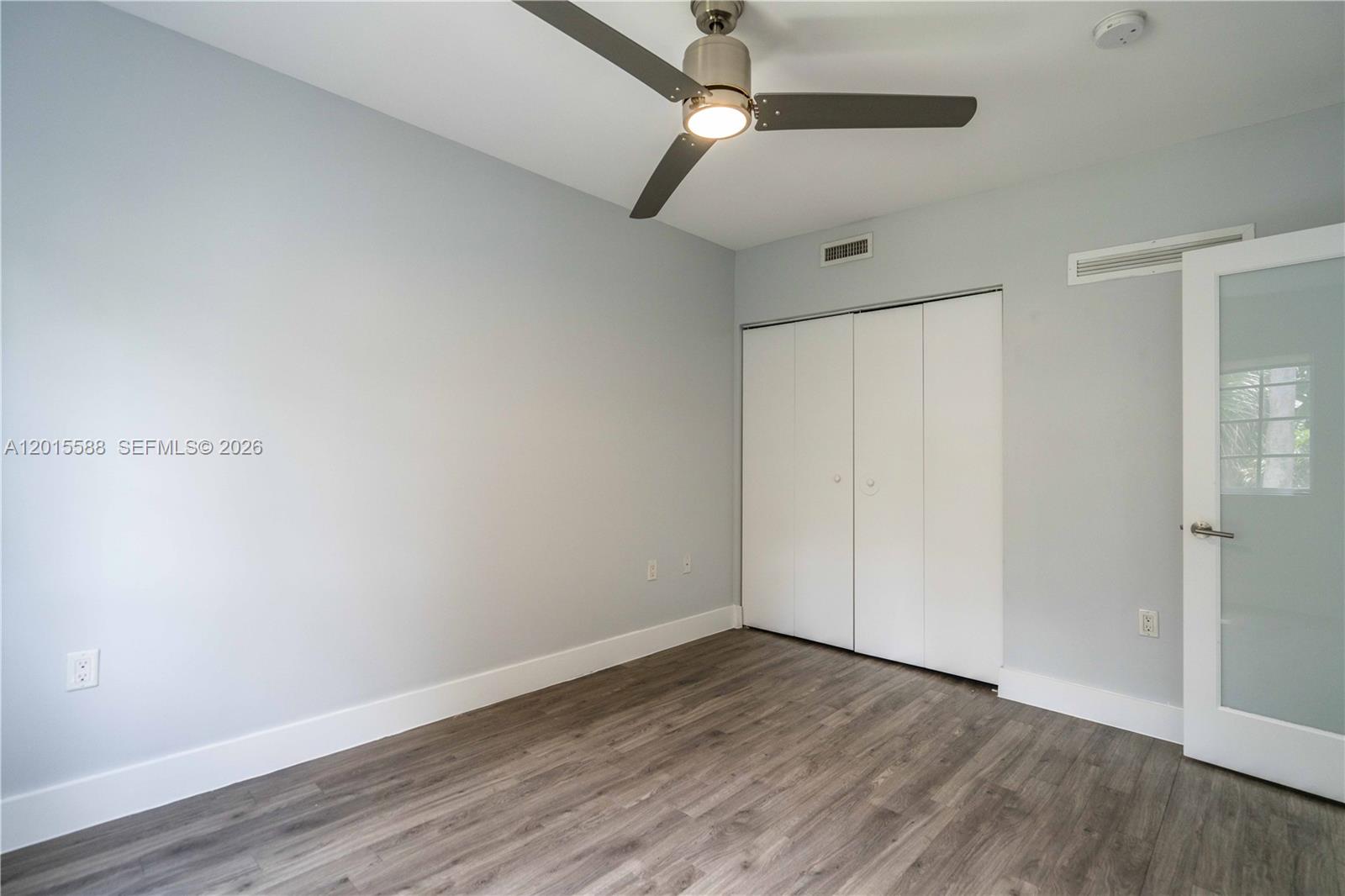 BEACH BAY SUB - Residential Lease