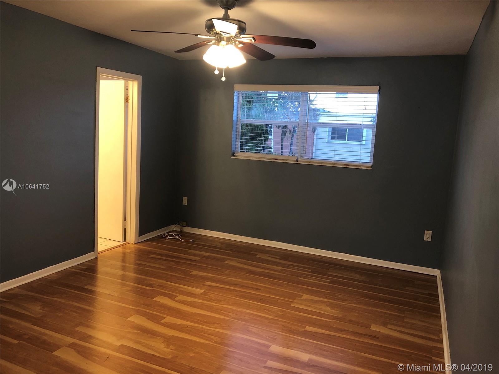 FIRST ADDN TO PALM SPRING - Residential Lease