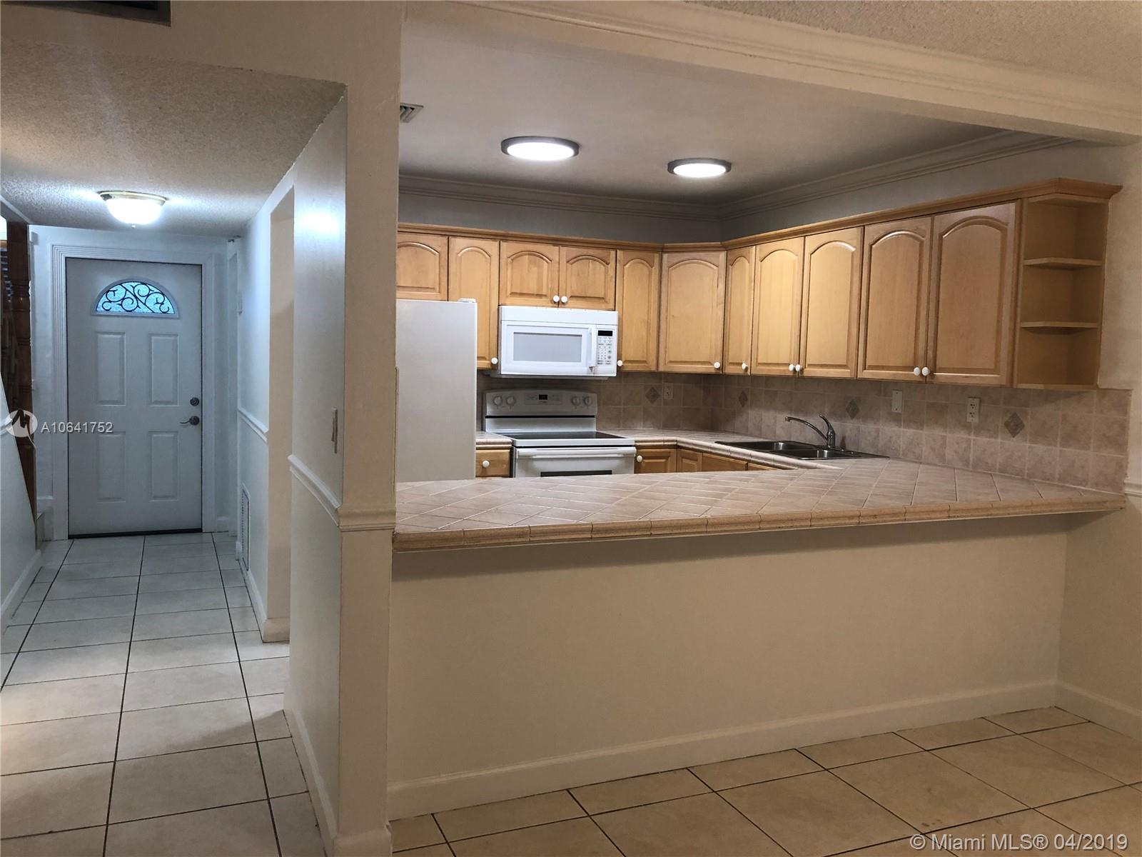 FIRST ADDN TO PALM SPRING - Residential Lease