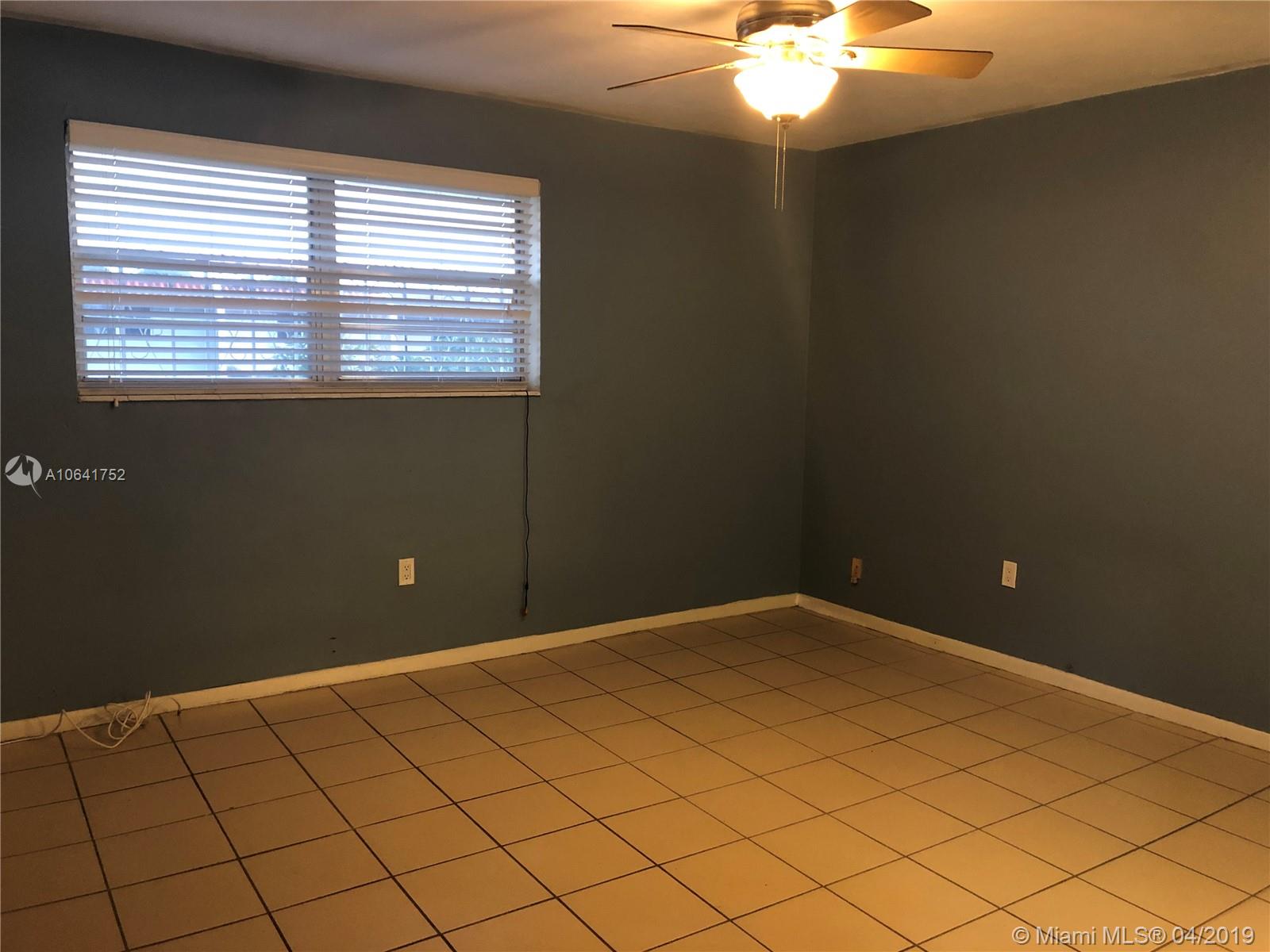 FIRST ADDN TO PALM SPRING - Residential Lease