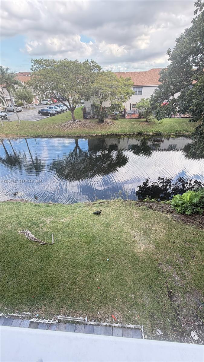 THE BEACH CLUB FONTAINEBL - Residential Lease